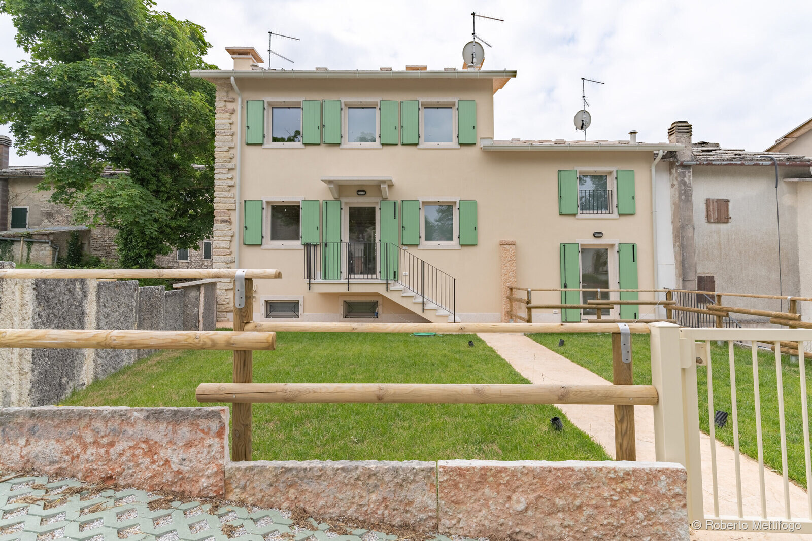 Fotografia immobiliare Roberto Mettifogo, Luce² · Verona, Lago di Garda, Lessinia (12)