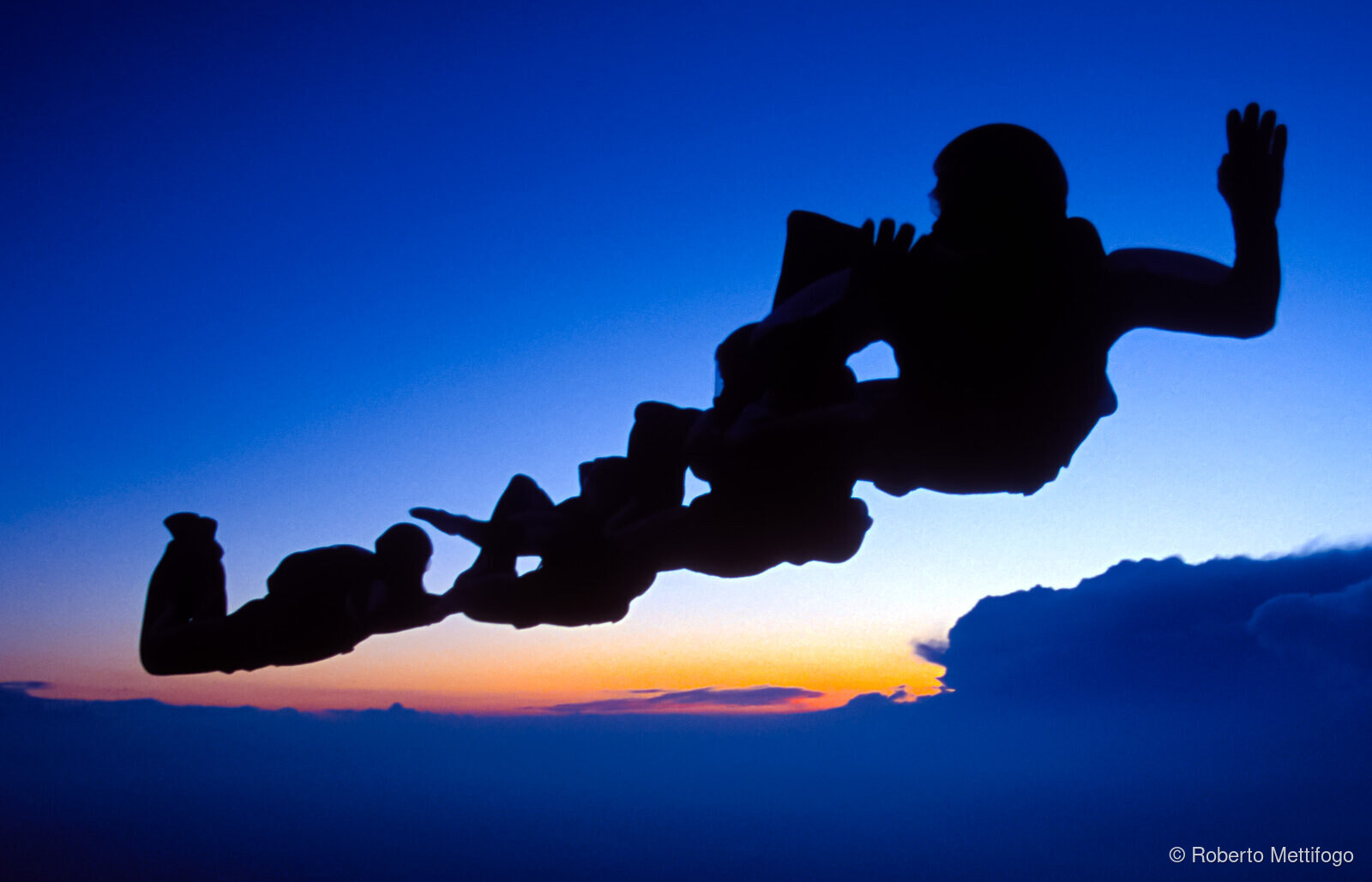 Skydiving, fotografia in caduta libera, Roberto Mettifogo Luce² (05)
