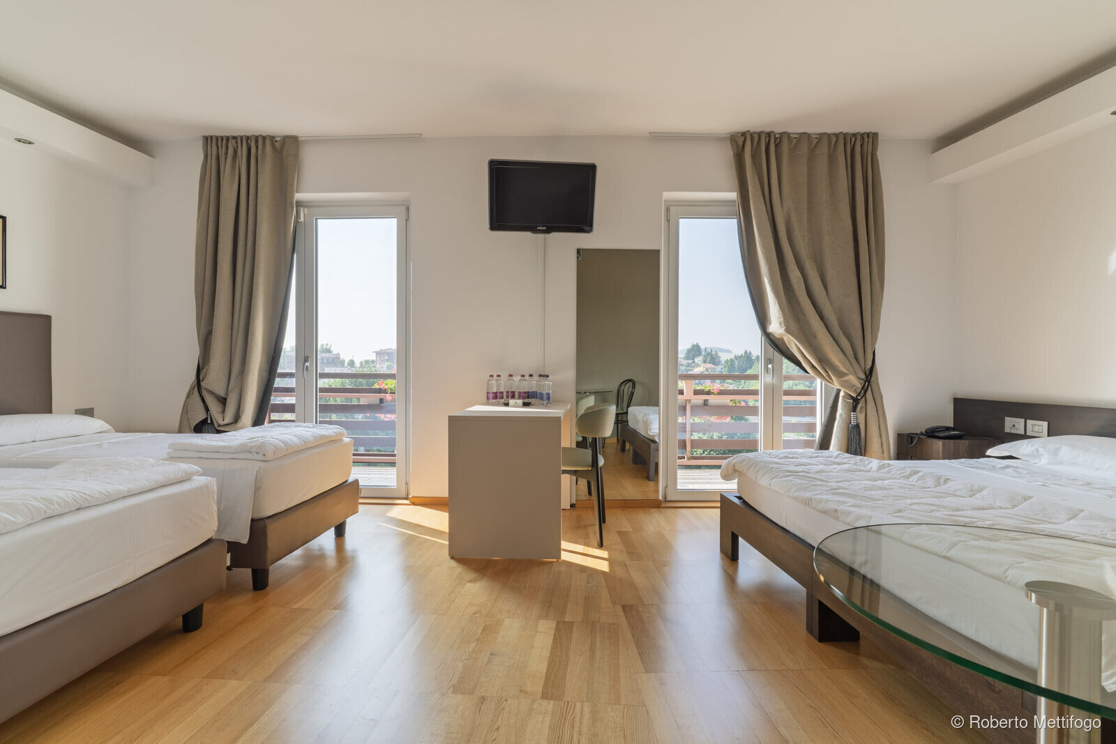 Fotografia per l'ospitalità (hotel, B&B, agriturismo) Roberto Mettifogo, Luce² · Verona, Lago di Garda, Lessinia (03)